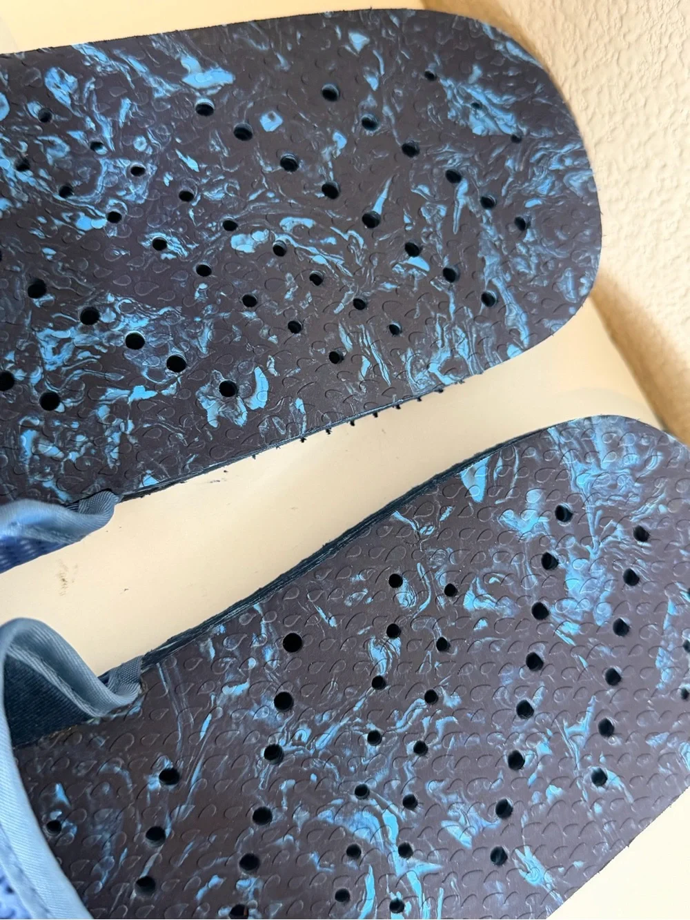 Showaflop~Men's~Antimicrobial~Adjustable~Anti-Slip~Shower/Gym Slide~Size 13/14